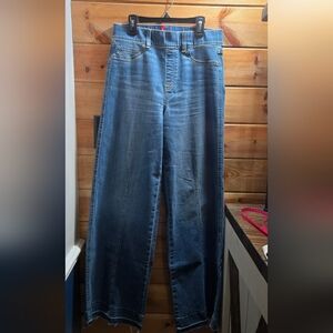 Spanx Med Wide Leg Jeans 31in Waist, 28inch Inseam 11inch Wide Leg. 0046